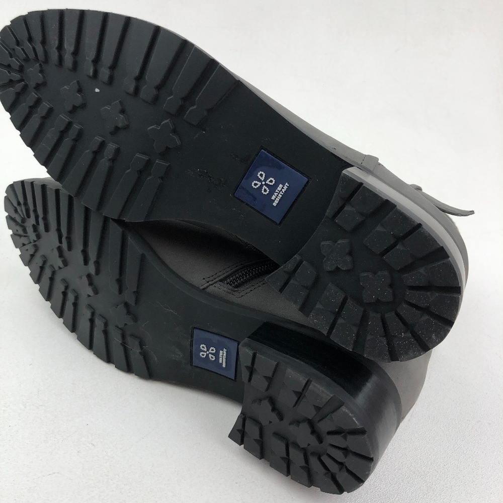 Caslon Oaklee Water Resistant Bootie - Picture 6 of 8